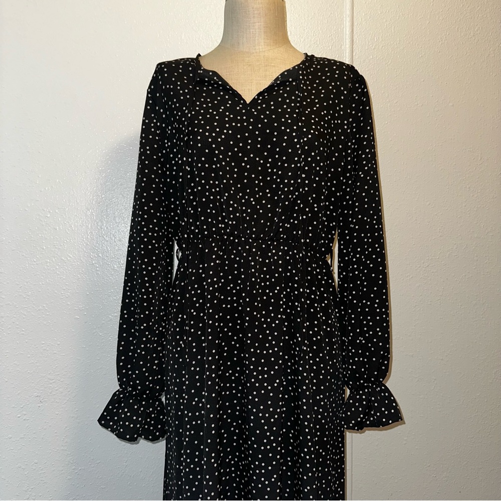 SHEIN Black and White Long Sleeve Dress